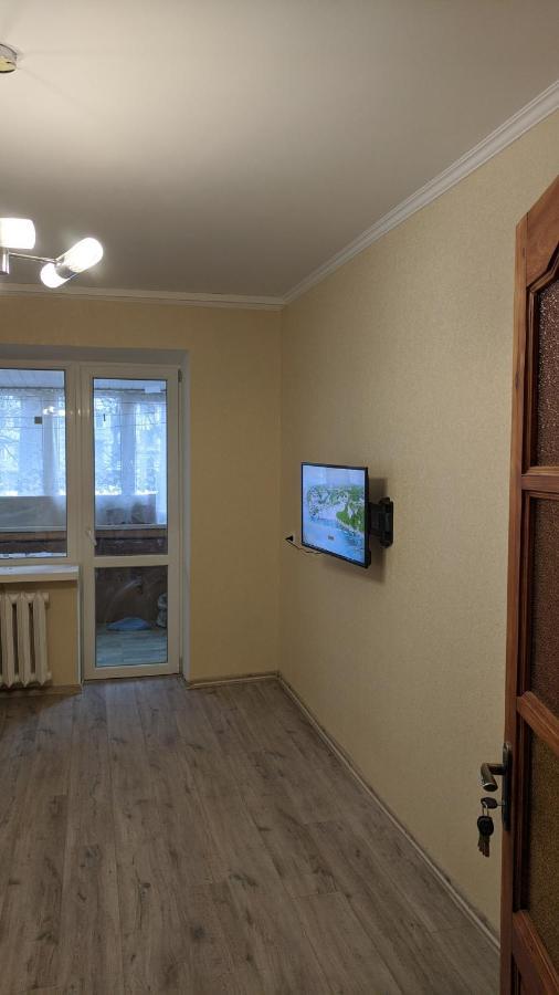 Apartments Near The Trinity Church On Dovzhenko Street,102 Cherníhiv Exterior foto